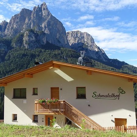 Schmalzlhof Apartment Siusi Bagian luar foto