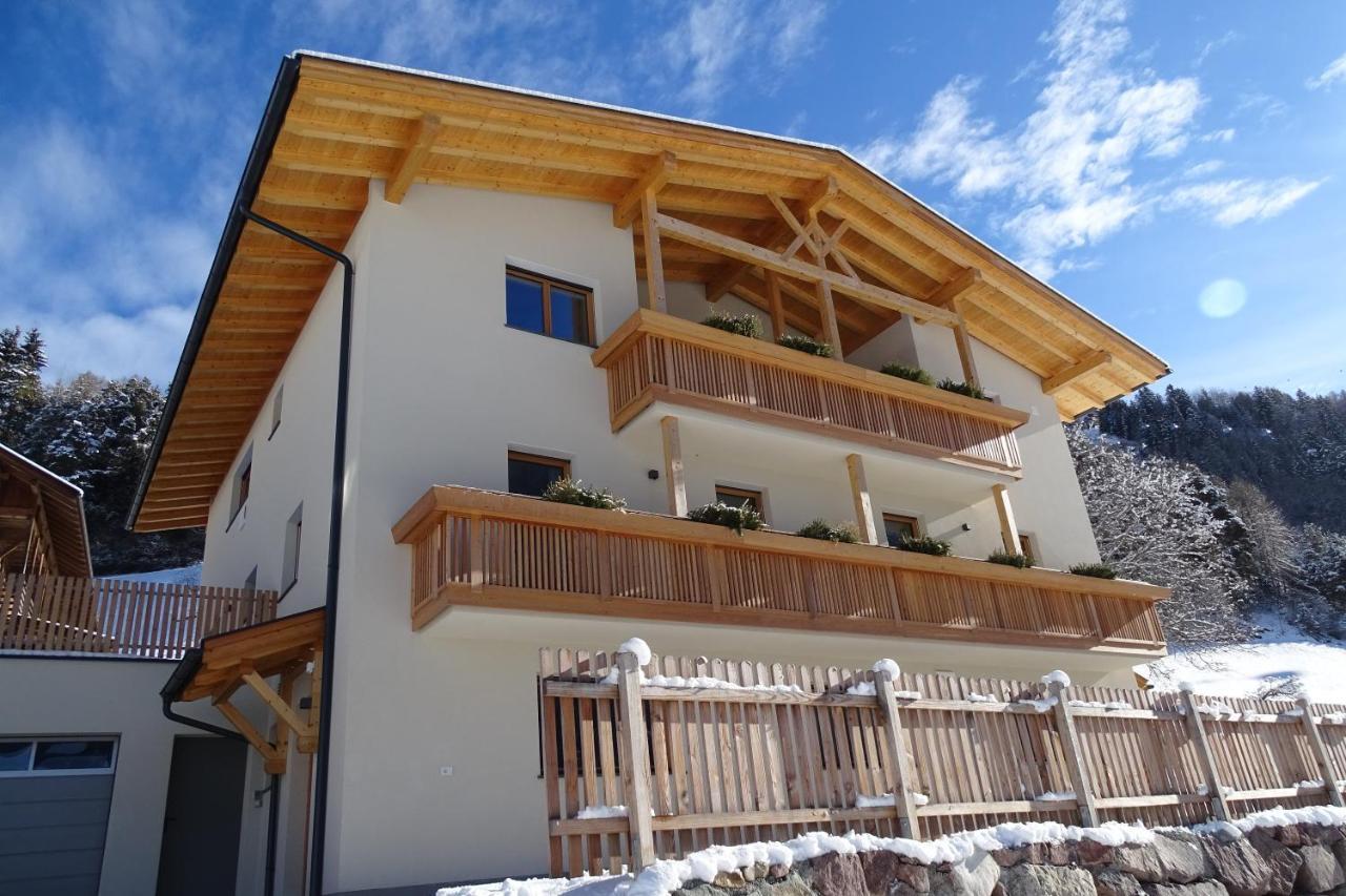 Schmalzlhof Apartment Siusi Bagian luar foto